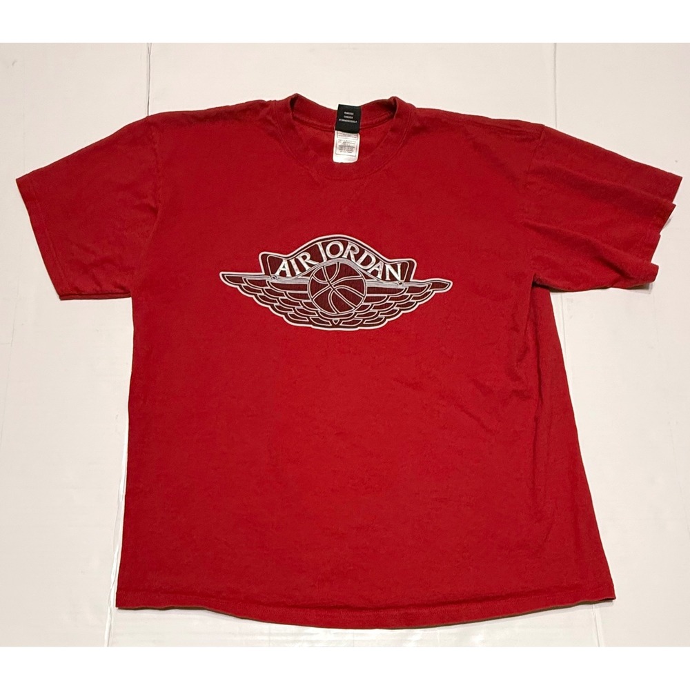 Air Jordan Wings Logo T-Shirt Mens Large Red Short Sleeve Crew Neck Vintage Y2K